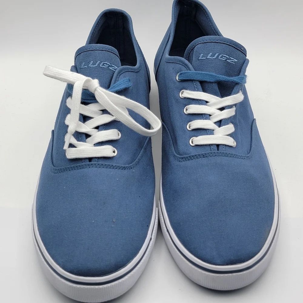 Lugz Men's Denim Blue Sneakers with White Accents SIZE 16  #1667‎